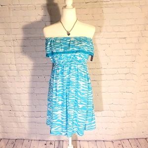 NWT Strapless Ruffle with Crochet Trim Dress